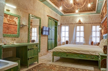 room-image