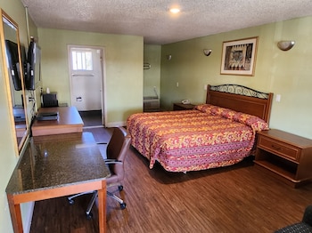 room-image