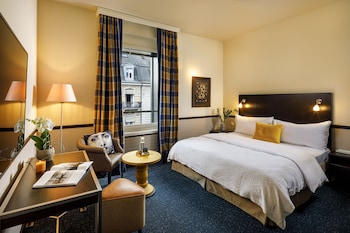 room-image