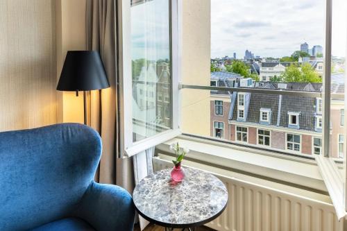 room-image