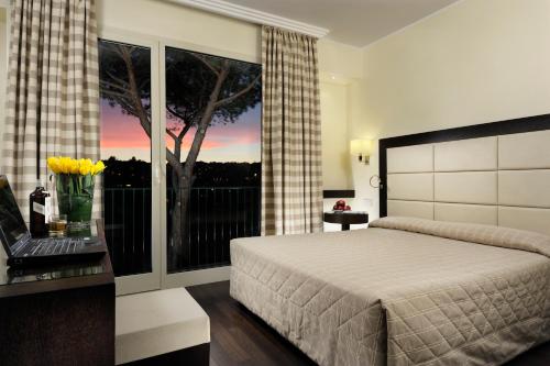 room-image