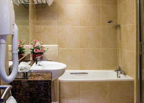 room-image