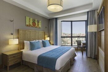 room-image