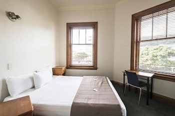 room-image