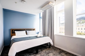 room-image