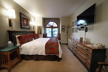 room-image