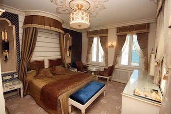 room-image