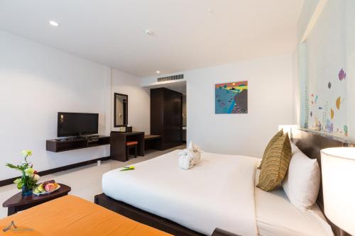 room-image