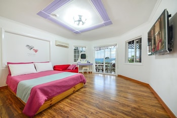 room-image