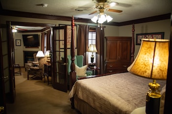 room-image