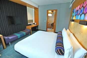 room-image