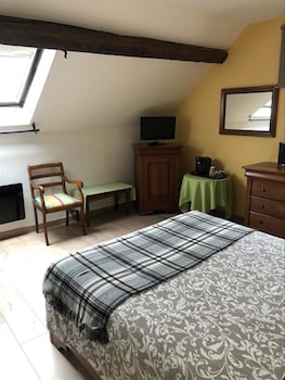 room-image