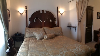 room-image
