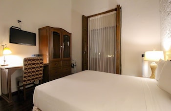 room-image