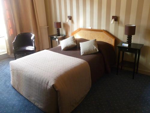 room-image