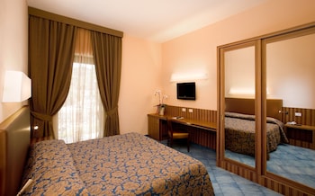 room-image