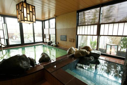 room-image