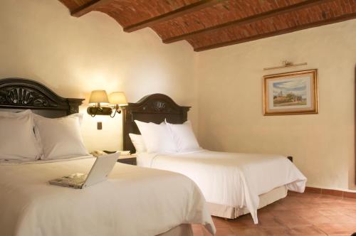 room-image