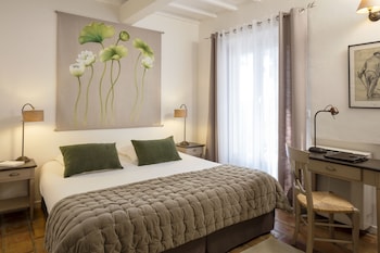 room-image