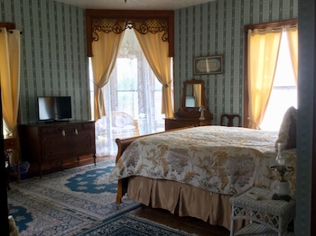 room-image