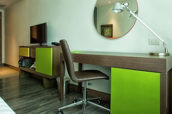 room-image