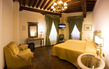 room-image