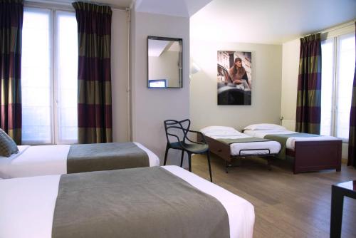 room-image