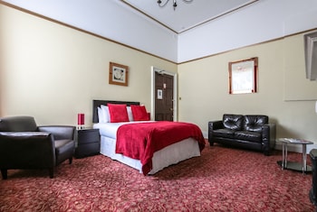 room-image