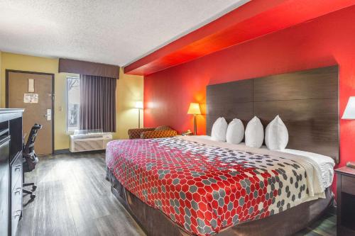 room-image