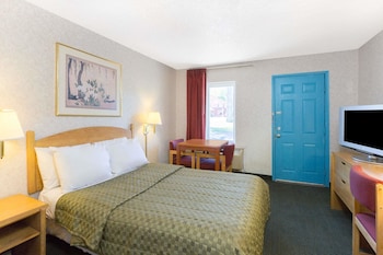 room-image