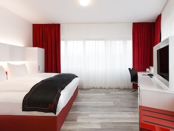 room-image