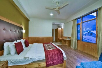 room-image