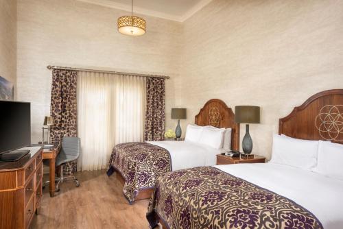 room-image