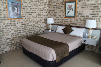 room-image