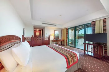 room-image