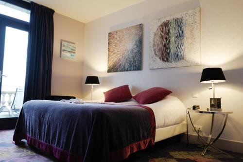 room-image