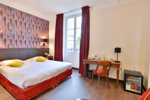 room-image