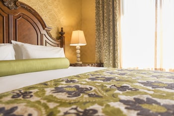 room-image