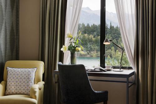 room-image