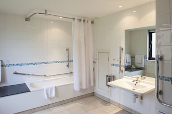 room-image