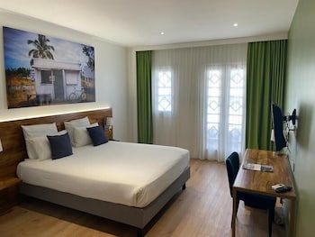 room-image