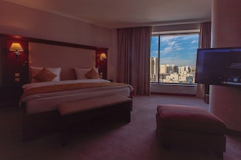room-image