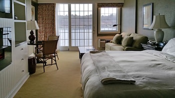 room-image