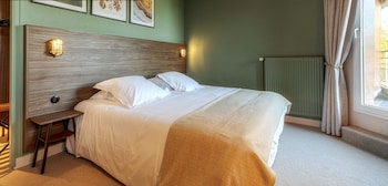 room-image