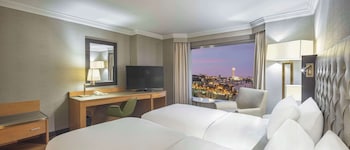 room-image