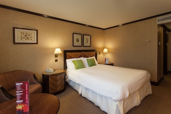 room-image