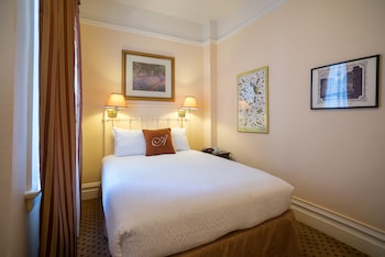 room-image
