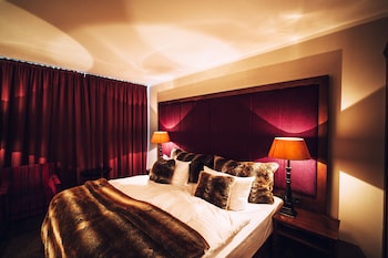 room-image