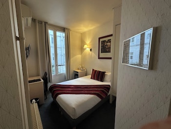 room-image
