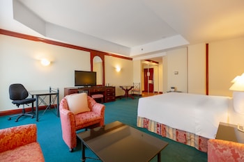 room-image